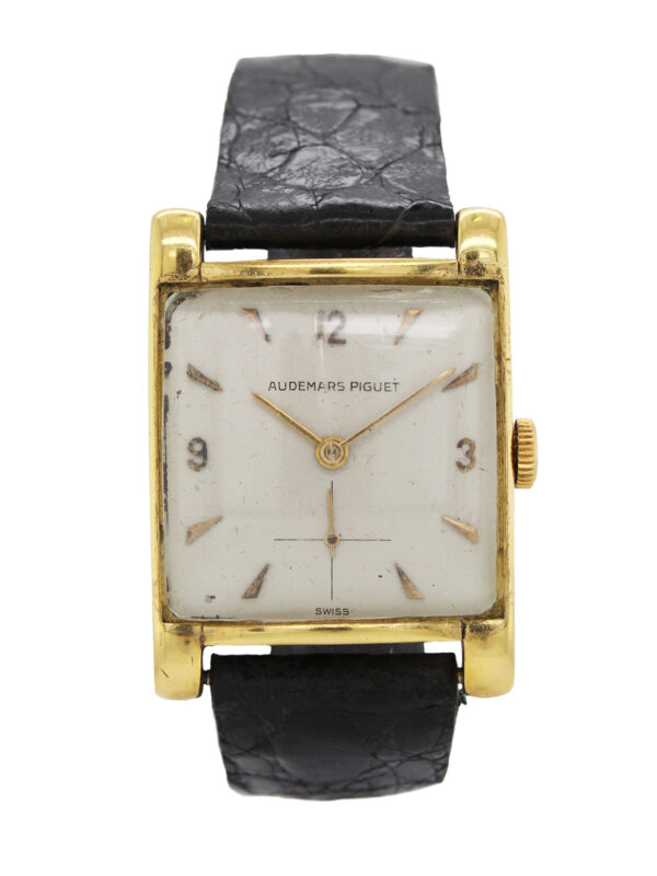 18k Yellow Gold Vintage watch, Circa 1940's