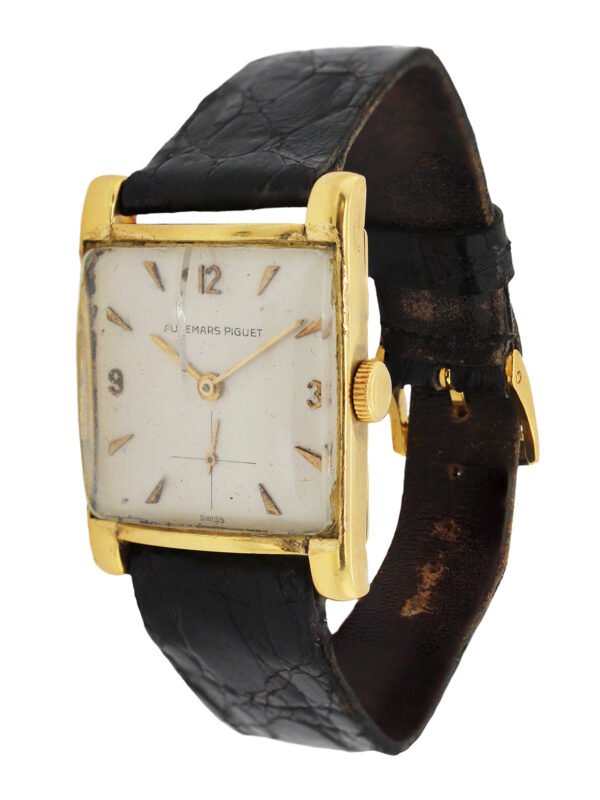 18k Yellow Gold Vintage watch, Circa 1940's