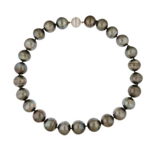 Black Pearl Necklace With Platinum And 3.3ct Diamond Clasp. 25 Pearls.