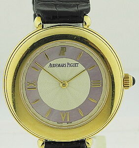 Audemars Piguet ROYSTONEA 18k Yellow Gold with Mother of Pearl Dial