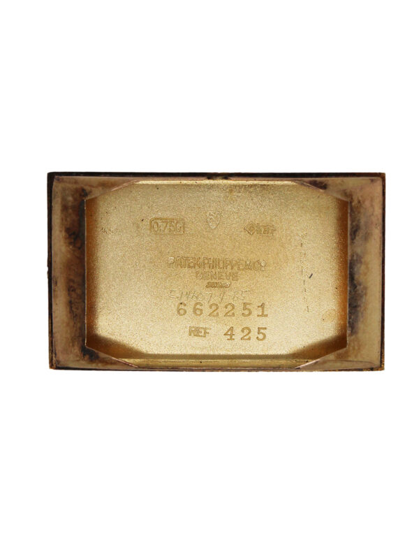 Patek Philippe (Ref 425) 18k Yellow Gold Rectangular Wristwatch with Extract c. 1950.